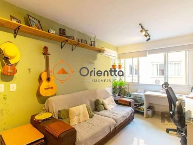 Imobiliária Orientta ALUGA EXCELENTE APARTAMENTO COM 1 DORMITÓRIO TODO MOBILIADO COM 1 VAGA DE GARAGEM. Este imóvel está bem equipado, é ideal para quem procura conforto e comodidade. O condomínio é b