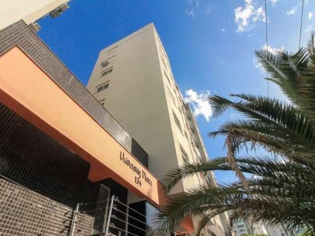 BAIXOU DE 499 MIL PARA 459 MIL!!&lt;BR&gt;Apartamento com 1 dormitório suíte. Último andar. Vaga dupla coberta.&lt;BR&gt;Excelente oportunidade de adquirir um apartamento no Edifício University Place,