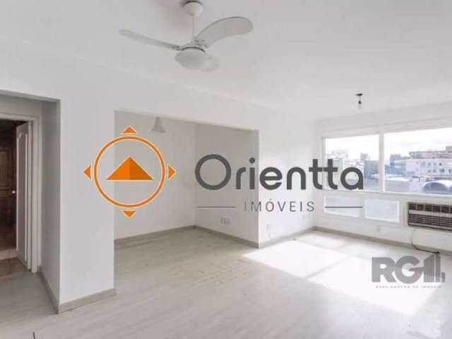 Imobiliária Orientta ALUGA apartamento de 2 dormitórios SEM VAGA DE GARAGEM no bairro Bela Vista. Imóvel com 83 m² de área privativa e piso laminado.&lt;BR&gt;O living possui 2 ambientes, cozinha e sa