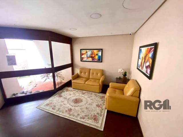 Apartamento a venda no Bairro Rio Branco com 1 dormitório e 1 vaga coberta rotativa,  muito bem iluminado, ventilado em excelente localização na Vicente da Fontoura. lavanderia separada junto a cozinh