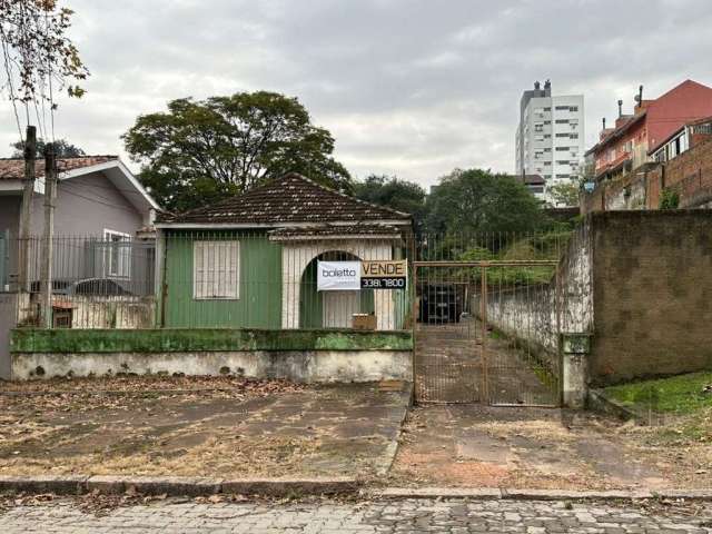 Ótimo Terreno para Comprar  próximo av. Protásio Alves e rótula Carlos Gomes, terreno plano com 495m² sendo 9,90m frente por 50m de frente a fundos. Agende já sua visita