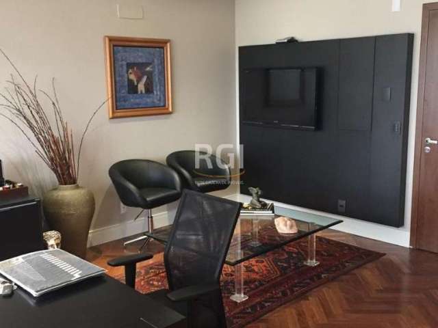 Sala comercial Bairro Moinhos de Vento, Porto Alegre - RS. Mobiliada, na Rua Cel Lucas de Oliveira, próximo a Anita Garibaldi  e Parcão,  com área de 32m², banheiro social, 1 vaga de garagem.  Locada 