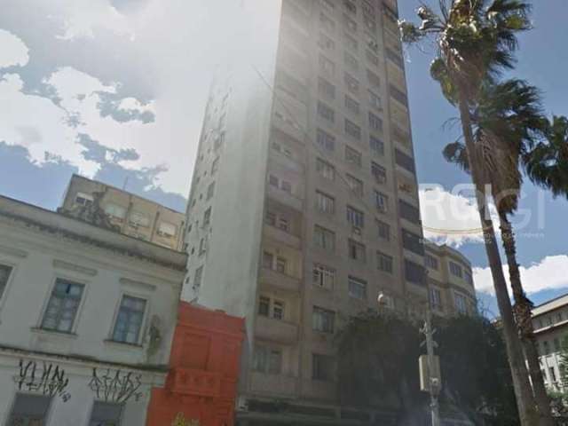 Apartamento de 2 dormitórios no bairro Centro Histórico em Porto Alegre&lt;BR&gt;Ótimo apartamento, andar alto com belíssima vista, muito bem ventilado e iluminado. Hidráulica e elétrica refeitas. 2 d