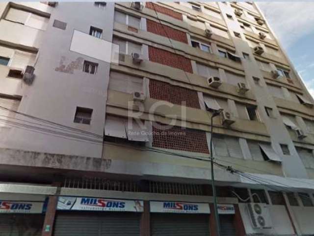 Apartamento de três dormitórios, suíte e uma vaga de garagem no Centro Histórico de Porto Alegre. &lt;BR&gt;Living para dois ambientes, banheiro social, copa, cozinha, área de serviço, dependência de 