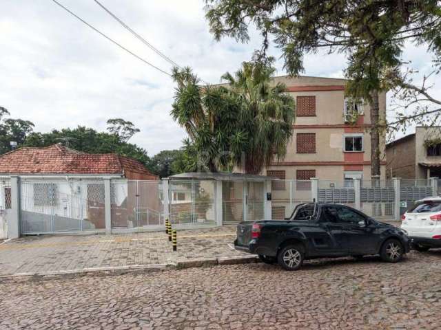 Apartamento 2 dormitórios,  living dois ambientes, cozinha com área de serviço conjugada,  banheiro social, todo em piso frio. Churrasqueira condominial. Imediações da intendente Alfredo Azevedo e Apa