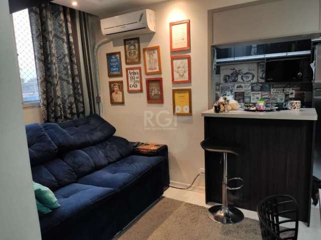 Lindo Apartamento 2 Dormitórios Mobiliado com suíte transformada em closet, 1 Vaga Privativa Descoberta, Imóvel Novo, uma quadra da Av. Baltazar e Assis Brasil ao lado Bairro Jardim Planalto. Living p