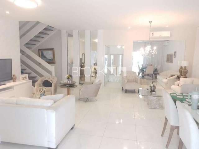 Casa em condomínio fechado com 5 quartos à venda na Rua Augusto Camossa Saldanha, --, Barra da Tijuca, Rio de Janeiro, 470 m2 por R$ 2.850.000