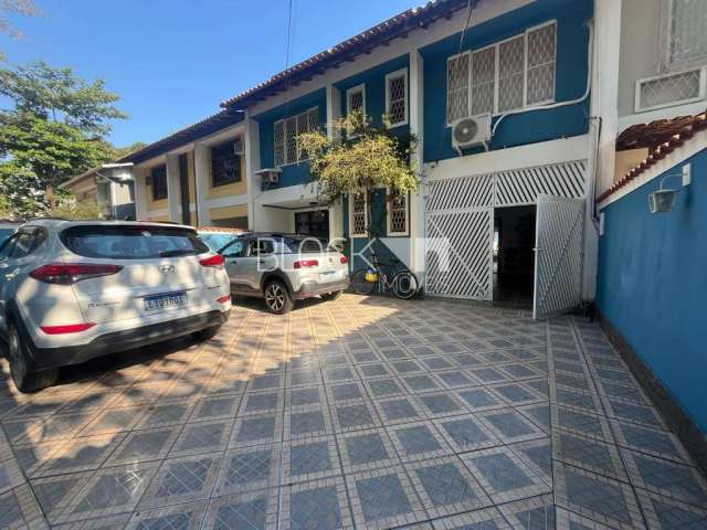 Casa com 3 quartos à venda na Rua São Ricardo, --, Anil, Rio de Janeiro, 229 m2 por R$ 960.000