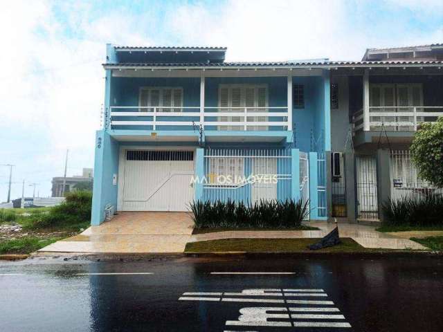 Sobrado com 3 dormitórios à venda, 160 m² por R$ 640.000 - Campestre - São Leopoldo/RS