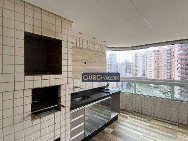 Apartamento na praia grande com varanda gourmet, 4 dormitórios e há 30 metros da praia.