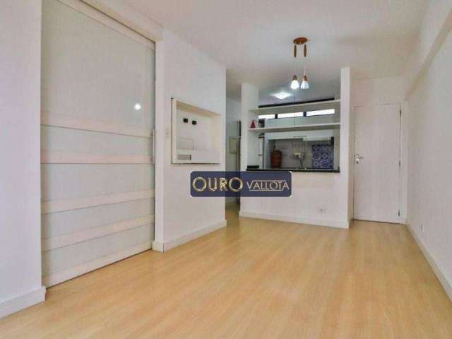 Apartamento na Vila Madalena à venda com 1 dormitório, próximo do metrô.