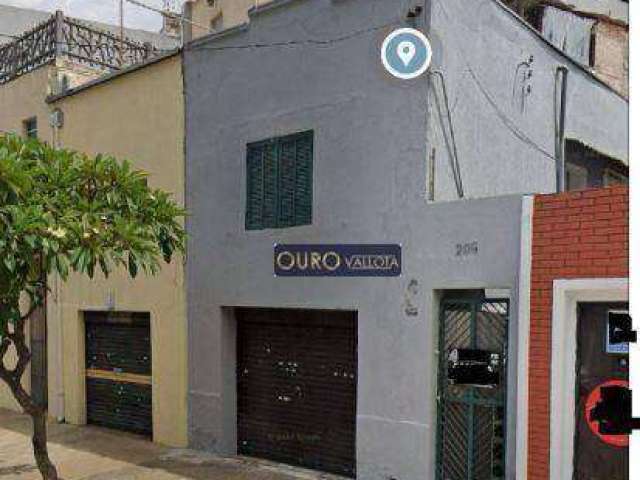 Casa com 2 dormitórios com 90m²