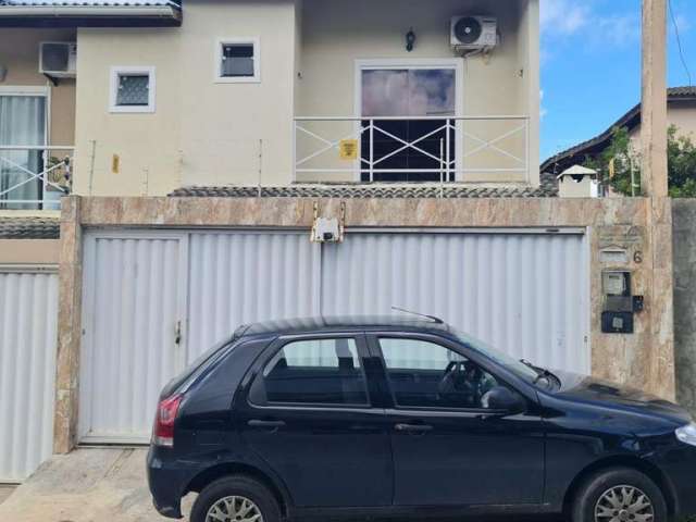 Casa para Venda em Lauro de Freitas, Ipitanga, 3 dormitórios, 2 suítes, 4 banheiros, 2 vagas