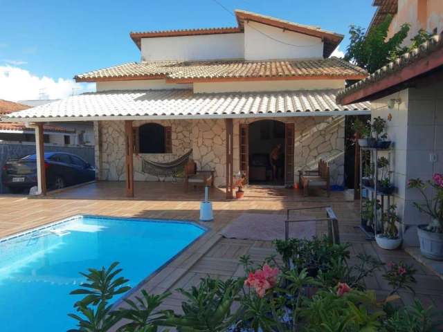 Casa para Venda em Lauro de Freitas, Ipitanga, 4 dormitórios, 2 suítes, 4 banheiros, 4 vagas