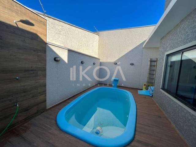 Casa com piscina 300 metros da praia na barra do sai