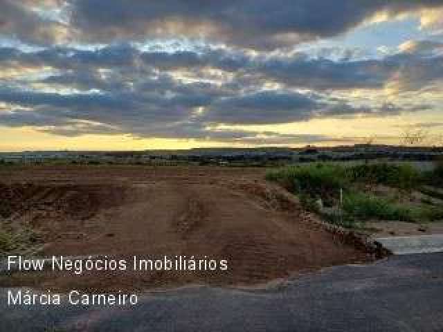 Terreno à venda - Condomínio Maria Cândida