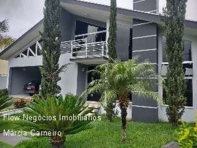 Casa nova assobradada Auto Padrão Condomínio Jardim dos Lagos em Indaiatuba