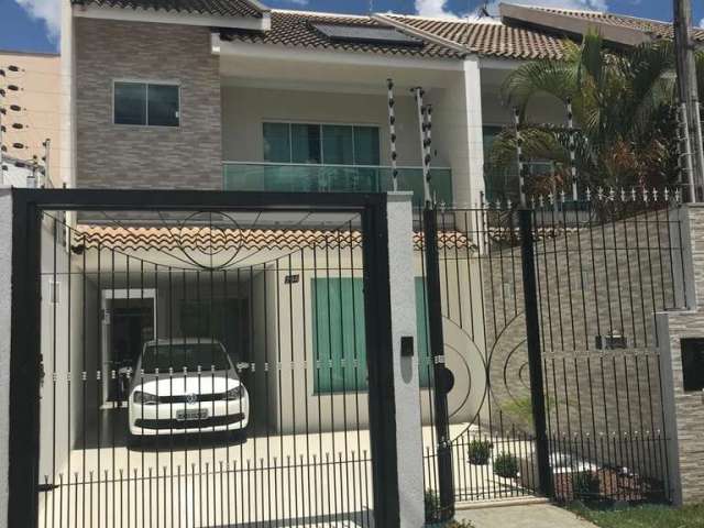 Casa à venda em Maringá, Parque Avenida, com 3 quartos, com 185 m²