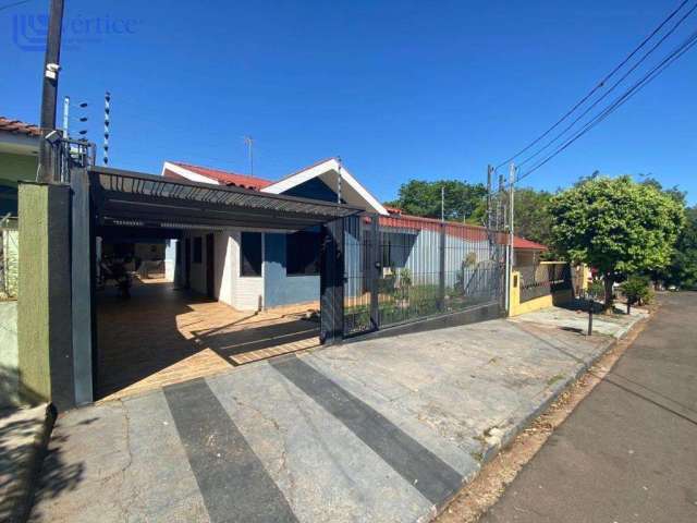 Casa à venda em Maringá, Parque das Laranjeiras, com 3 quartos, com 265 m²