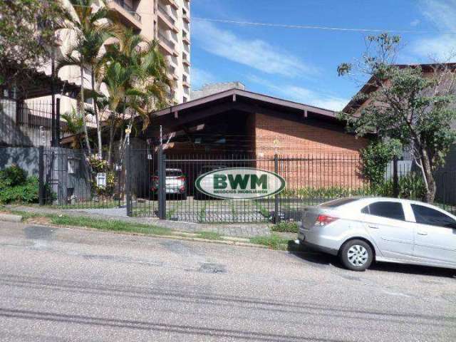 Casa com 3 dormitórios à venda, 279 m² por R$ 1.600.000,00 - Jardim Faculdade - Sorocaba/SP