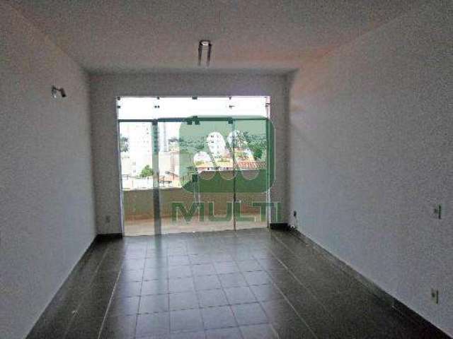 Apartamento com 3 quartos à venda no Lidice, Uberlândia  por R$ 300.000