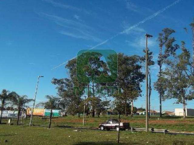 Terreno comercial à venda no Jardim Patrícia, Uberlândia  por R$ 1.500