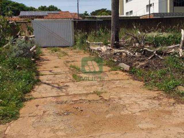 Chácara / sítio com 1 quarto à venda no Chácaras Tubalina, Uberlândia  por R$ 3.000.000