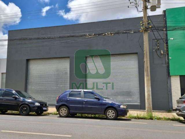 Barracão / Galpão / Depósito para alugar no Custódio Pereira, Uberlândia  por R$ 10.000