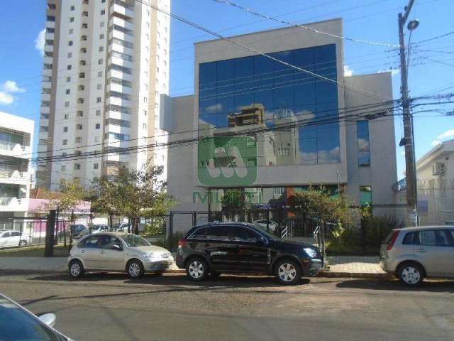 Casa comercial para alugar no Martins, Uberlândia  por R$ 25.000