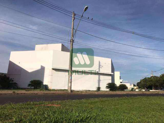 Sala comercial para alugar em Granada, Uberlândia  por R$ 22.000