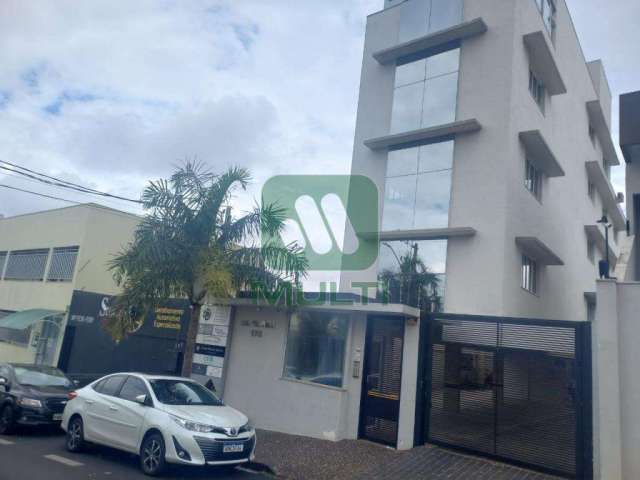 Sala comercial para alugar no Brasil, Uberlândia  por R$ 3.500