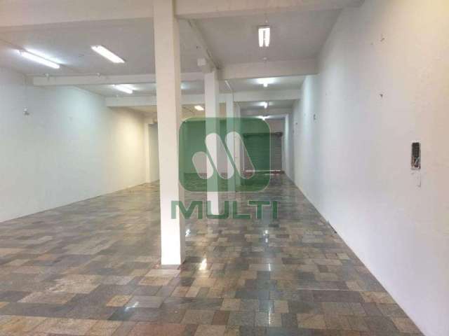 Sala comercial para alugar na Nossa Senhora Aparecida, Uberlândia  por R$ 7.000