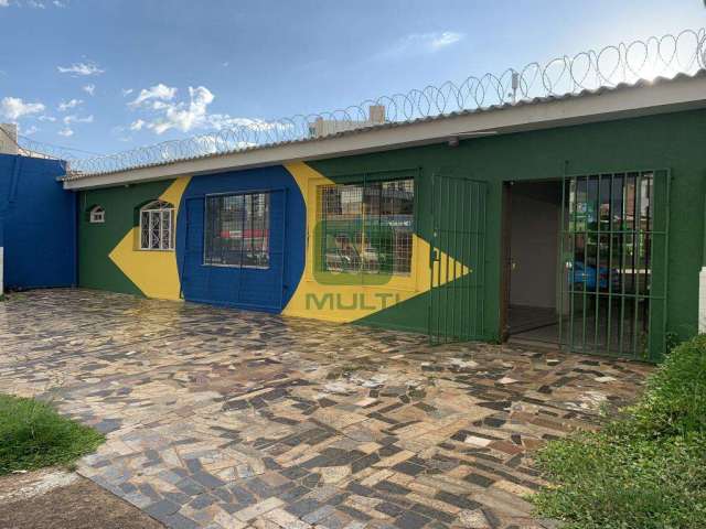 Casa comercial para alugar no Cazeca, Uberlândia  por R$ 4.900