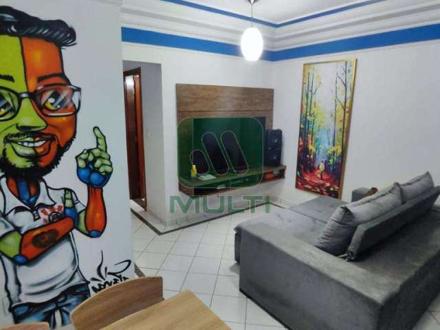 Apartamento com 2 quartos à venda no Santa Mônica, Uberlândia  por R$ 320.000