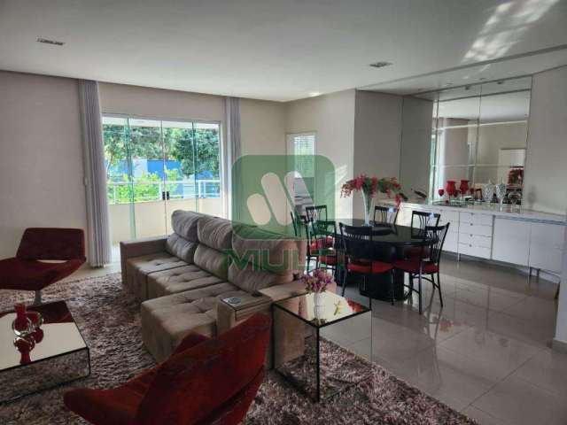 Apartamento com 3 quartos à venda no Planalto, Uberlândia  por R$ 1.900.000