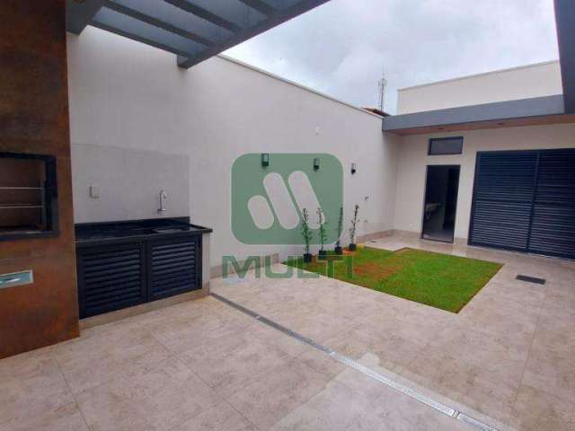 Casa com 3 quartos à venda no Vigilato Pereira, Uberlândia  por R$ 1.650.000