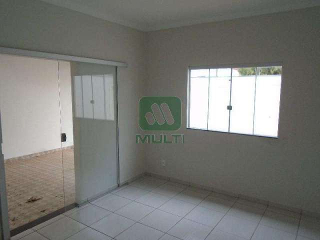 Terreno comercial para alugar no Martins, Uberlândia  por R$ 6.000