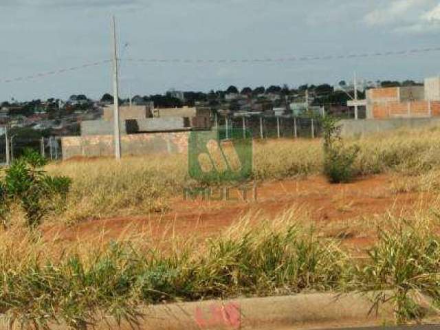 Terreno comercial à venda no Alto Umuarama, Uberlândia  por R$ 250.000