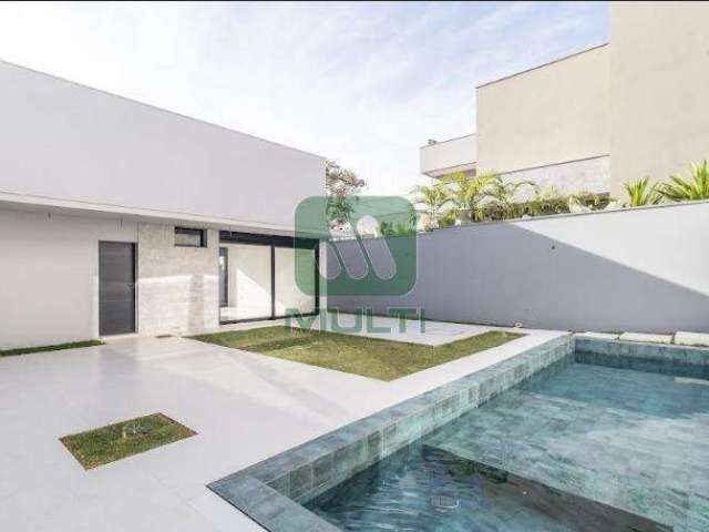 Casa em condomínio fechado com 4 quartos à venda no Jardim Sul, Uberlândia  por R$ 3.800.000