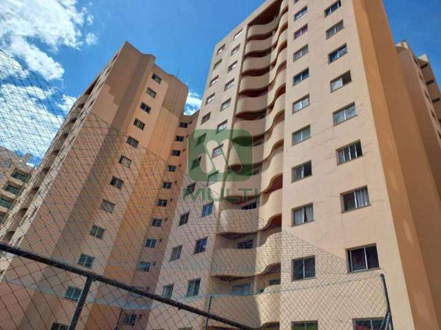 Apartamento com 3 quartos à venda no Presidente Roosevelt, Uberlândia  por R$ 270.000