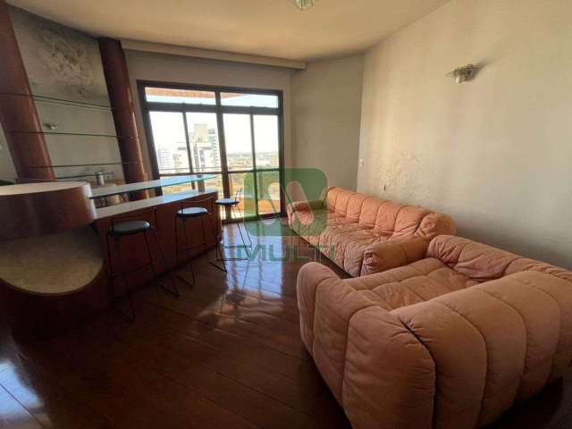 Apartamento com 4 quartos para alugar no Martins, Uberlândia  por R$ 5.000