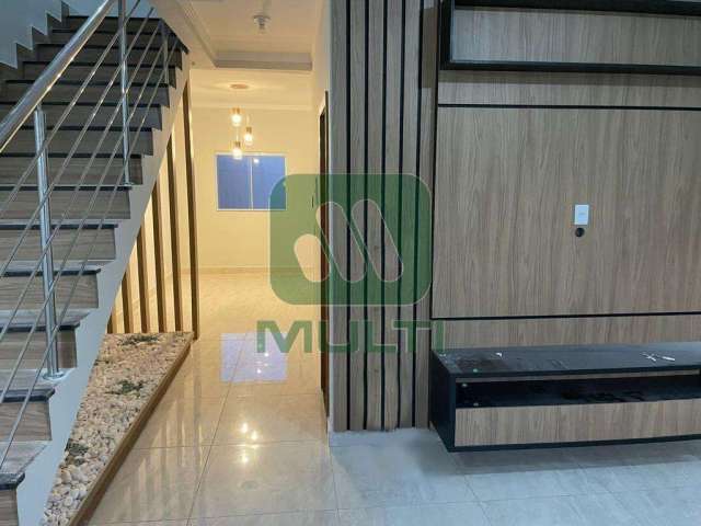 Apartamento com 3 quartos à venda no Grand Ville, Uberlândia  por R$ 580.000