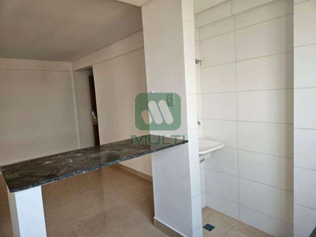 Apartamento com 2 quartos à venda no Umuarama, Uberlândia  por R$ 310.000