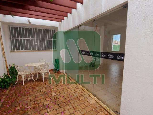 Ponto comercial à venda no Centro, Uberlândia  por R$ 850.000