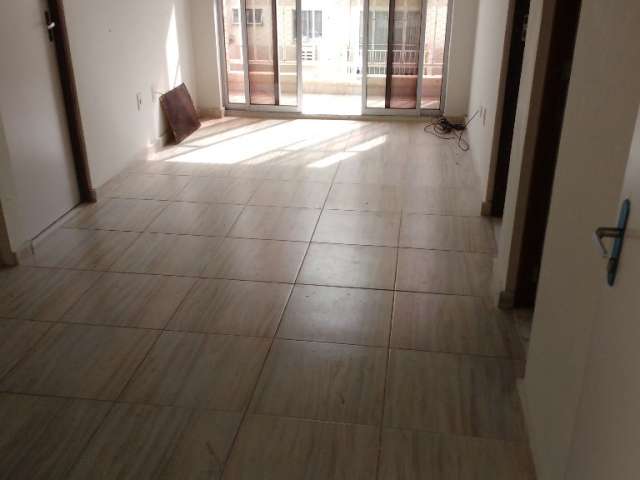 Apartamento no 2º andar, Nascente , Segurança 24h.