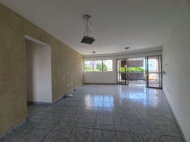 Apartamento proximo a praia, tem uma boa localização e muito conforto.