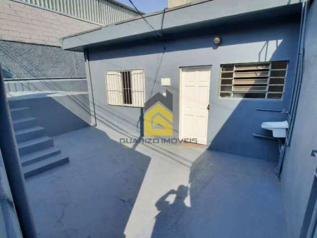 Casa à Locação 3 Quartos, 2 Vagas - Vila Alpina - Santo André