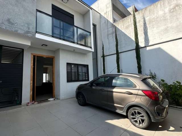 LINDO sobrado para venda com 150 m² com 3 quartos sendo 1 suíte em Villa Di Cesar