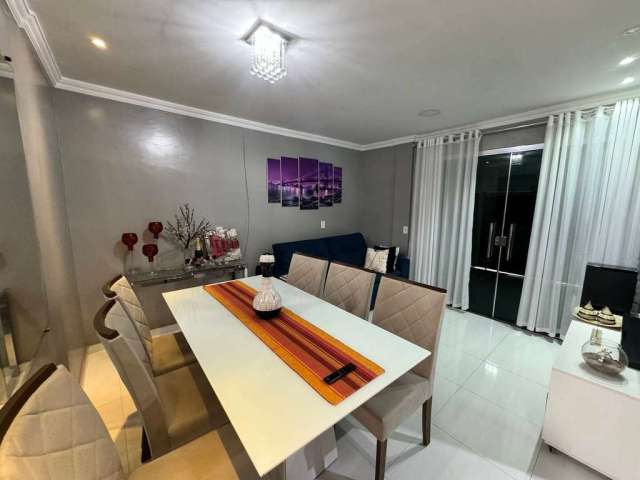 Vendo  Linda Casa Reformada, Conjunto Nova Cidade