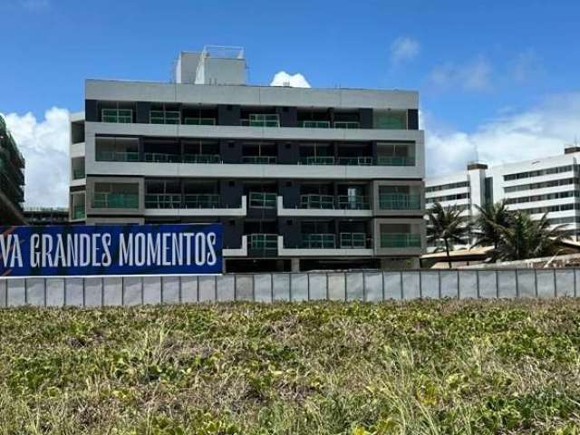 Aptº pé na areia, com 92m², 03 quartos (01 suíte), posição sul, 02 vagas garagem